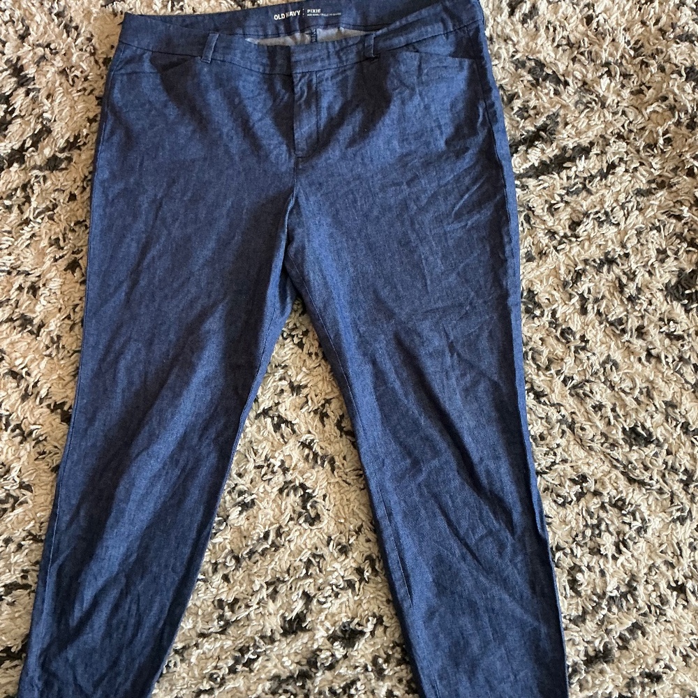 Old navy pixie mid rise jeans size 16 regular